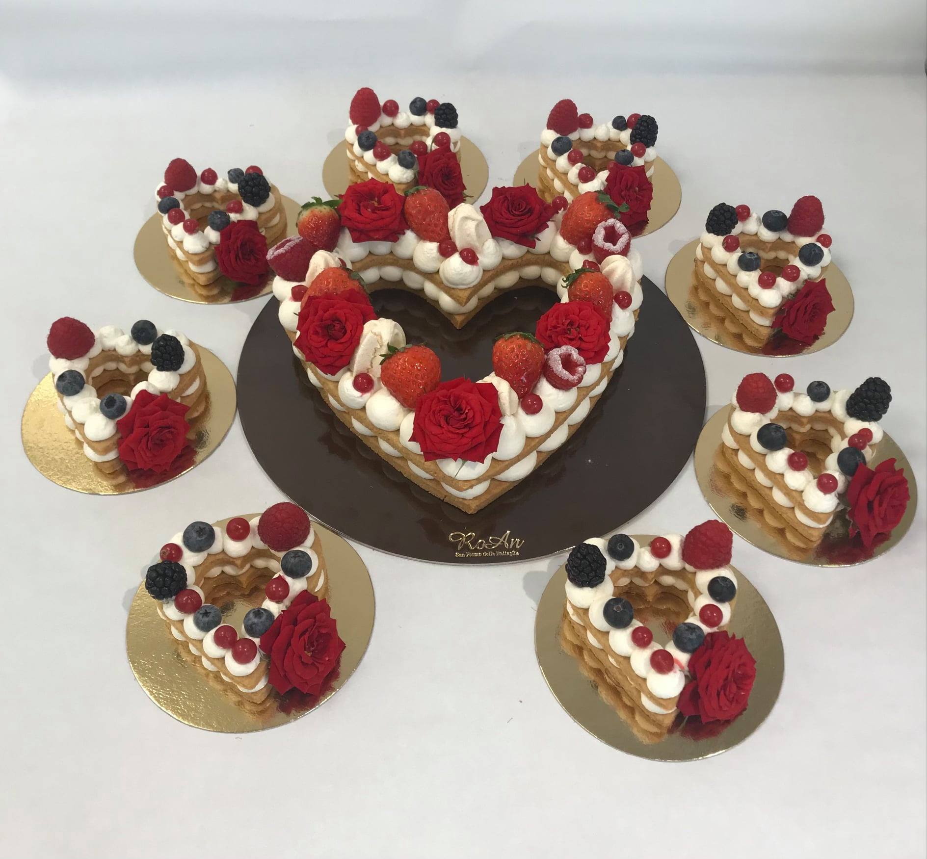 Weddings & Cakes