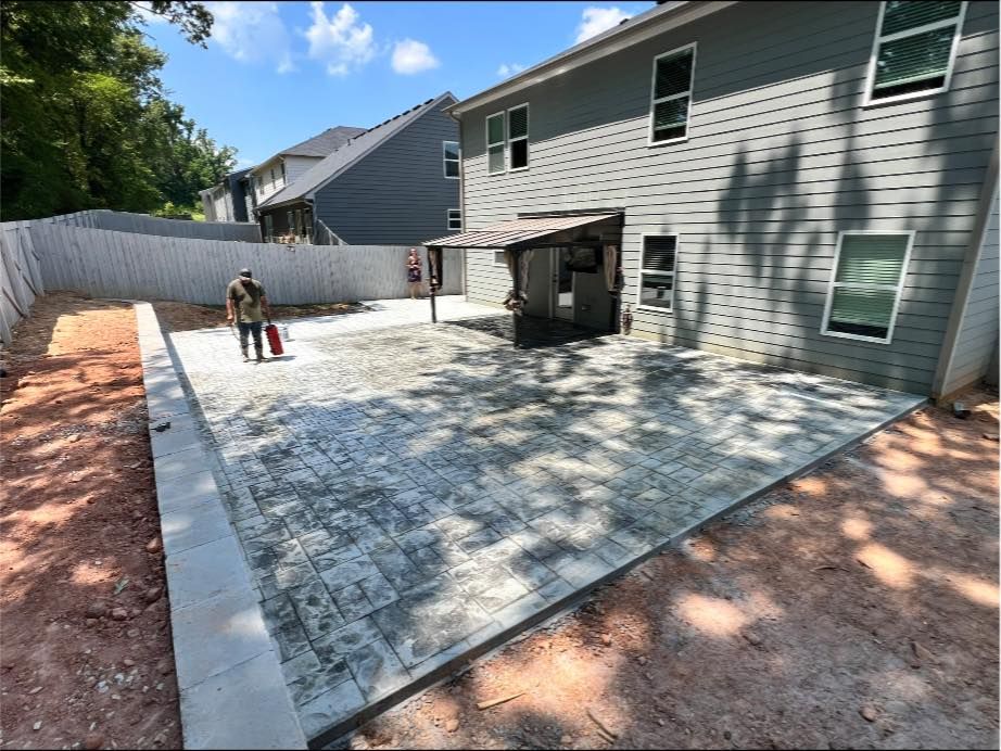 Outdoor Living Space Upgarade with Concrete