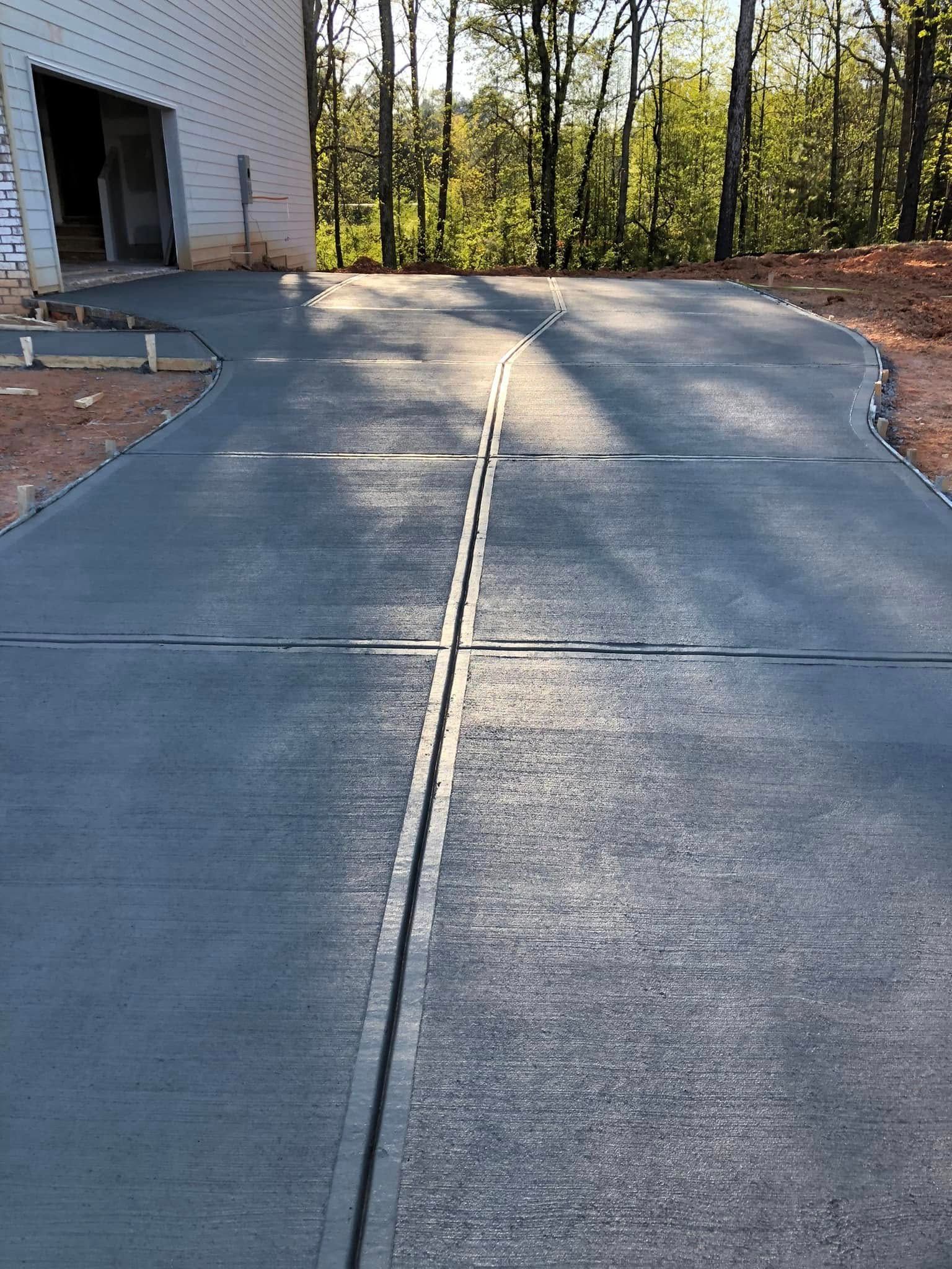 decorative concrete driveway