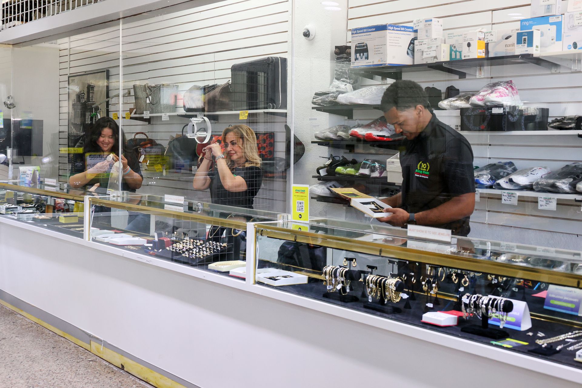 Pawn Shop in North Miami Beach