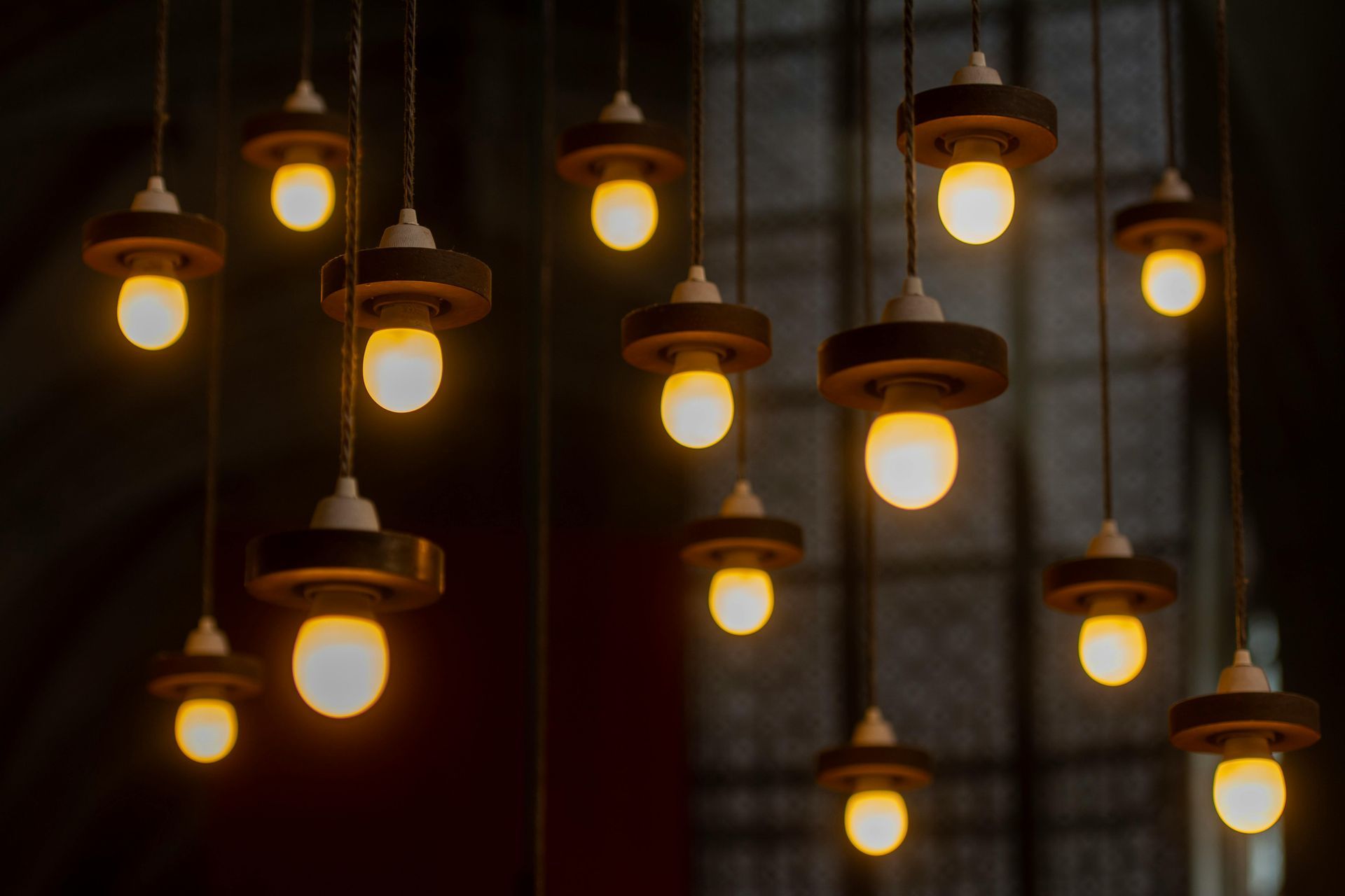 Flickering or Dimming Lights