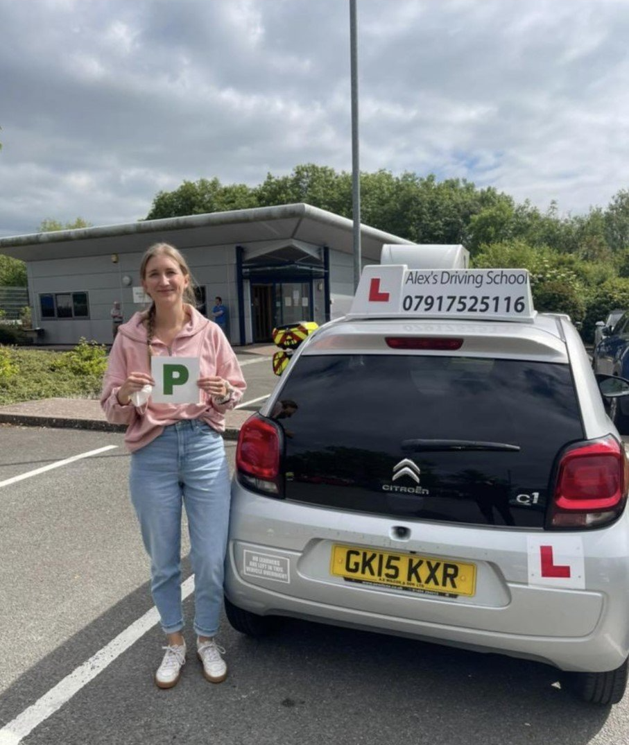 A big well done to Emelisa on passing her driving test first time today! Safe driving.