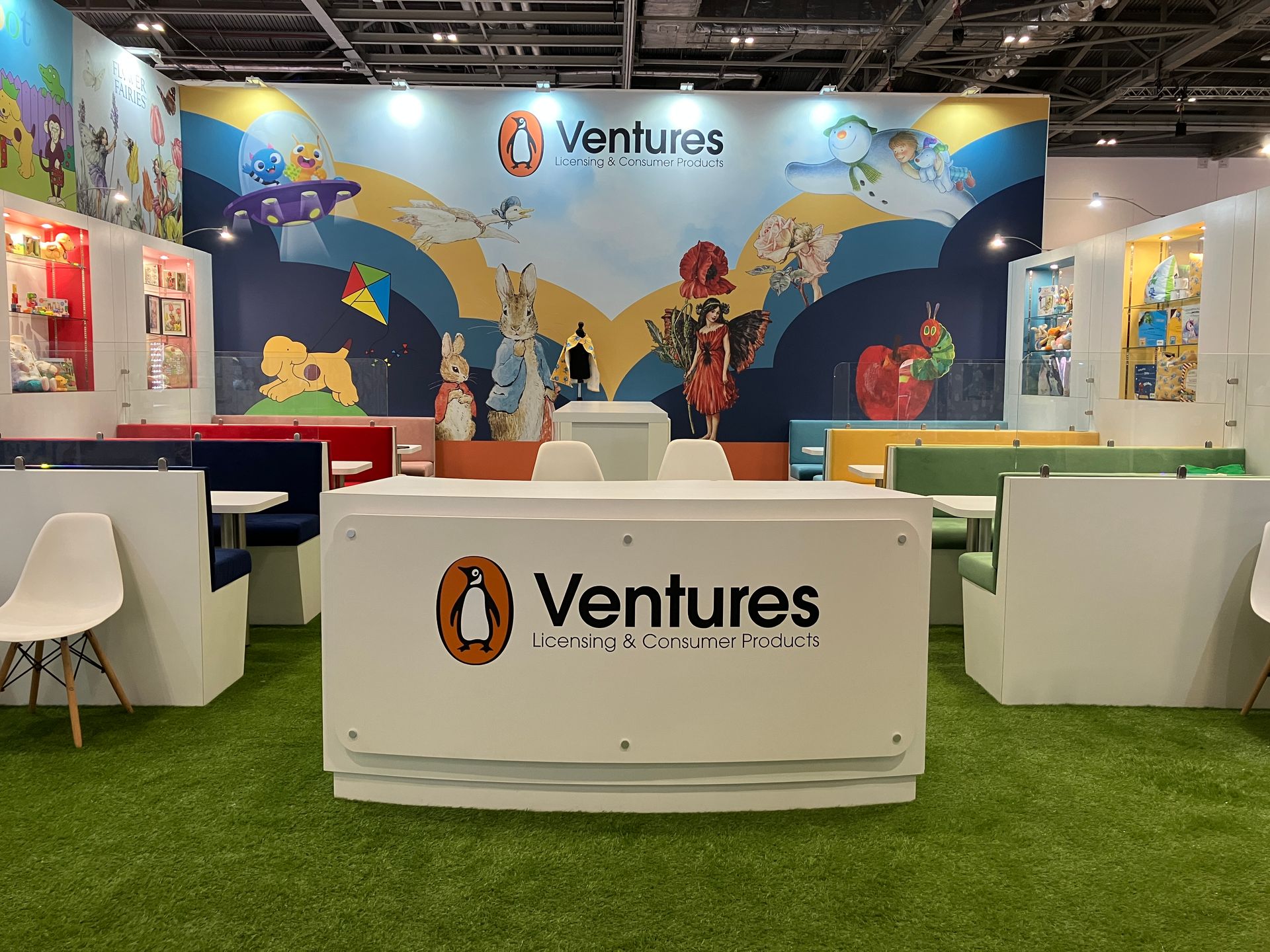 image-of-penguin-ventures-exhibition-space-design