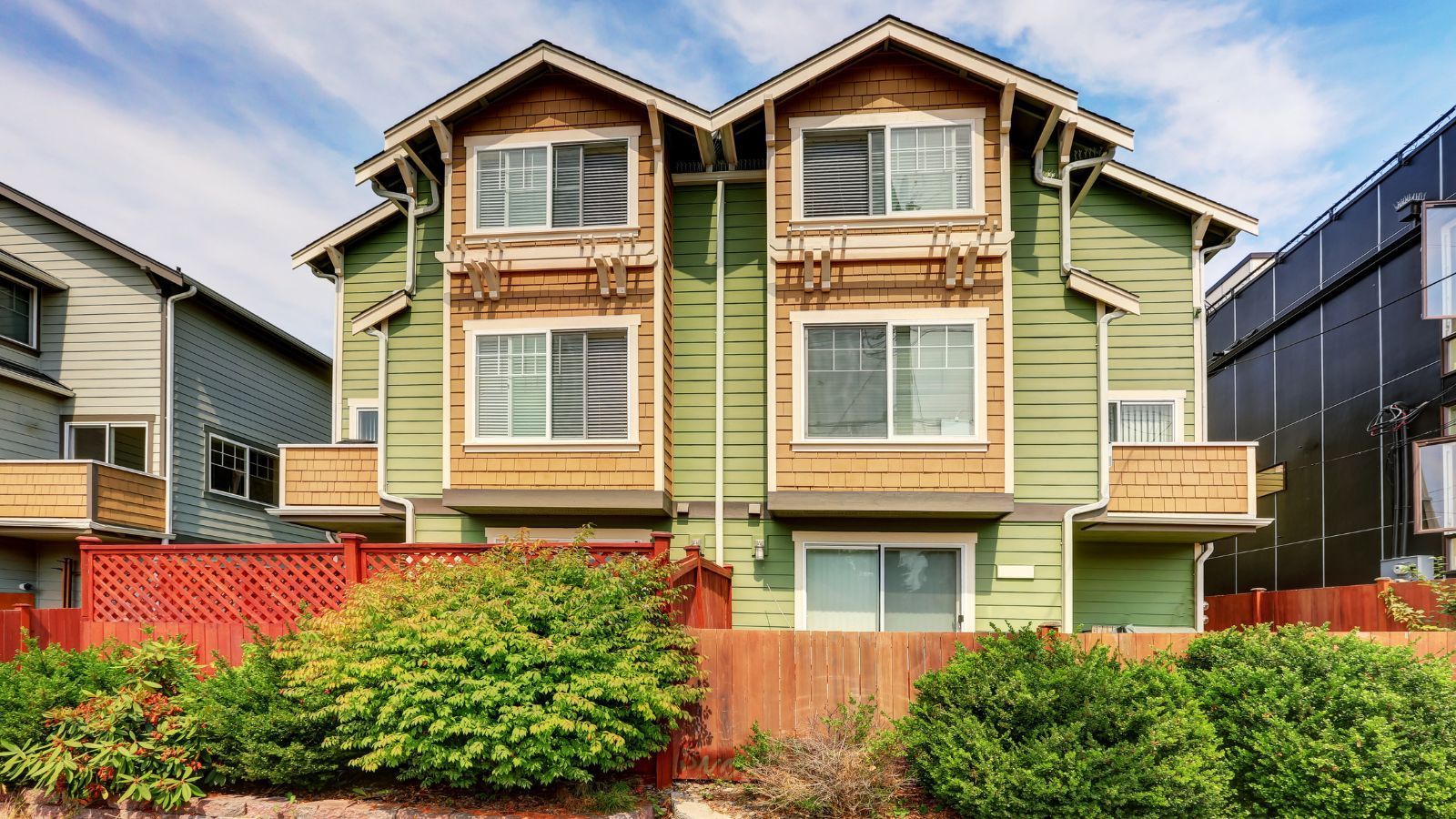 duplex with green exterior