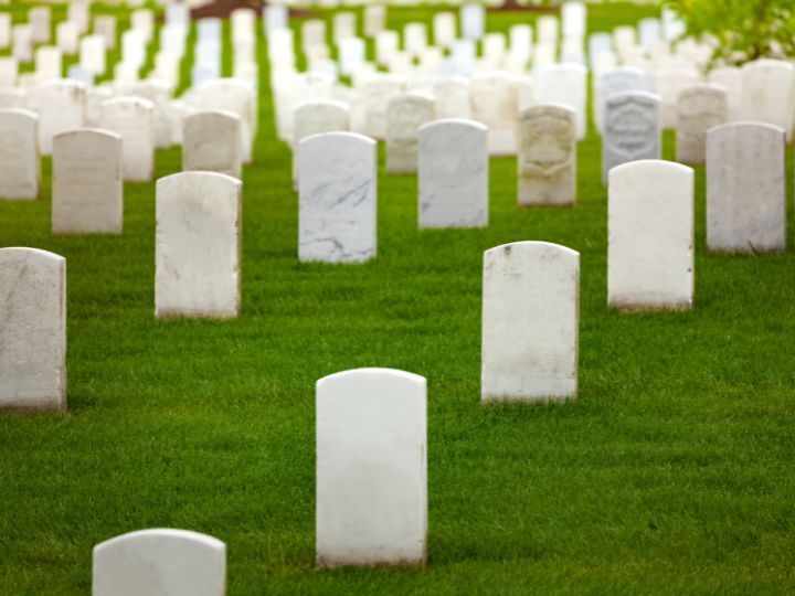 What Veteran Families Should Know About Burial and Cremation Benefits