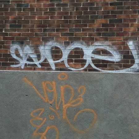 Enlèvement et nettoyage de graffiti