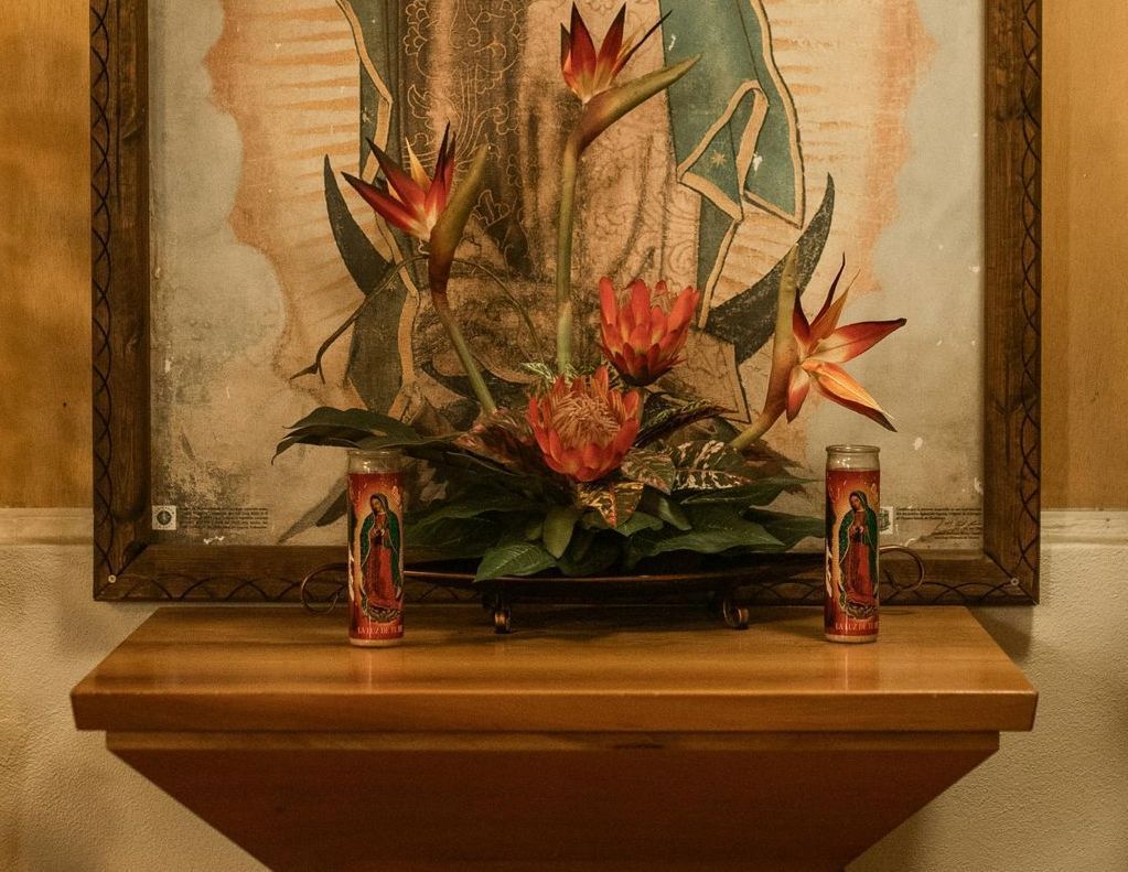 Altar Flower Dedications
Each week the flowers are given to the Glory of God by individuals. A dedication in memory or thanksgiving is included in the weekly bulletin and eblast. The cost of sponsoring the flowers is $100.
Check the table below for an open date (one person per week). Once you know which date you would like, click HERE to send an email to Lou Strennen to reserve your date and provide your dedication. You can then click on the Donate button above to make your donation or you can send a check payable to All Saints Episcopal Church and mail to the office at:
333 Tarpon Drive, Fort Lauderdale, FL 33301-2337.