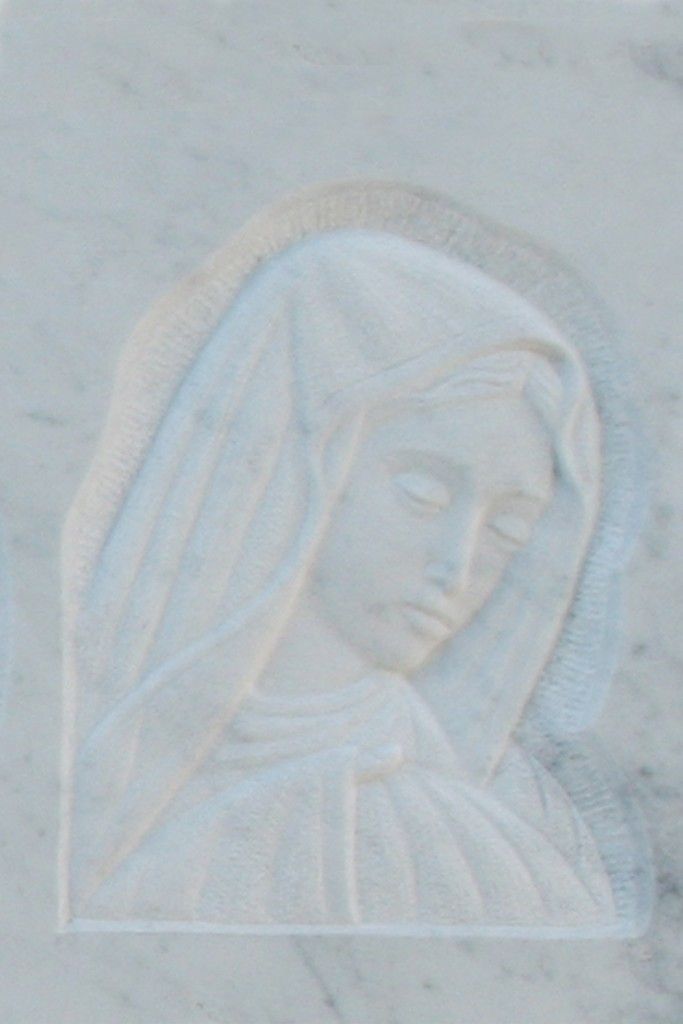 lapidi in marmo