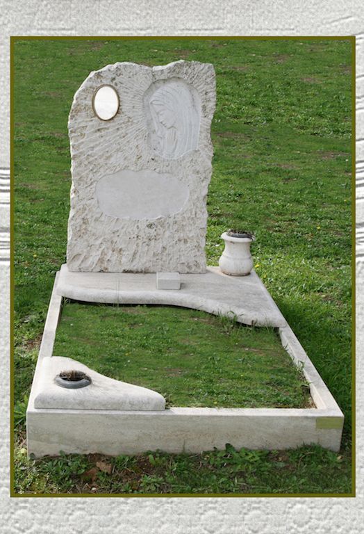 monumenti funebri