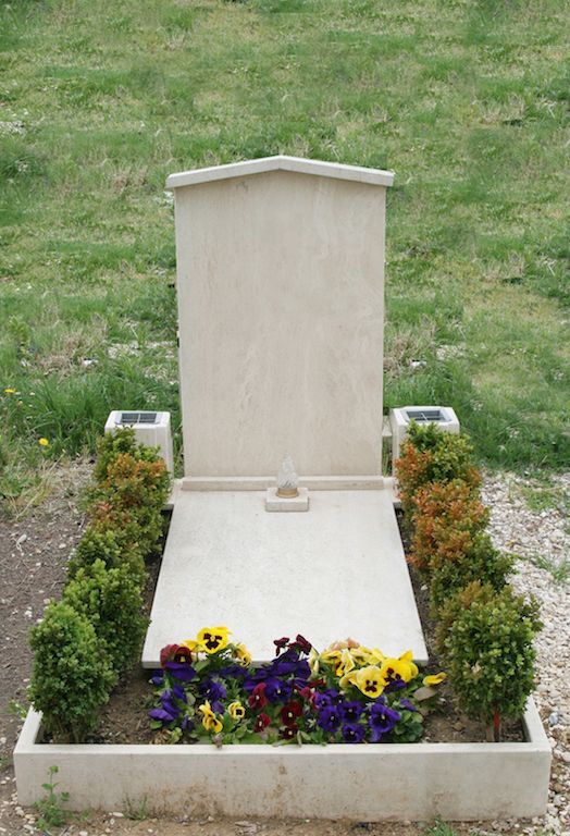 monumenti funebri