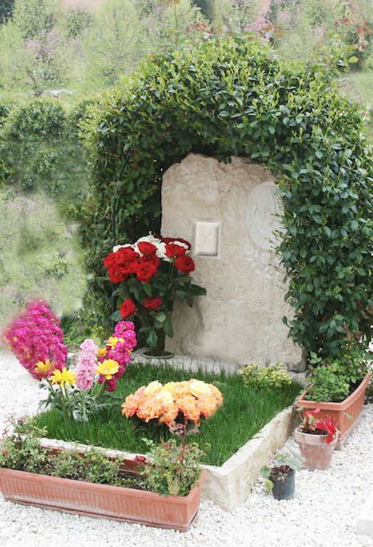 monumenti funebri