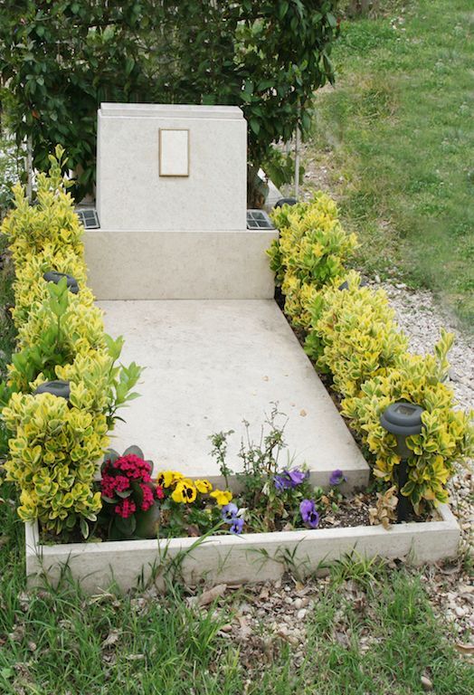 monumenti funebri