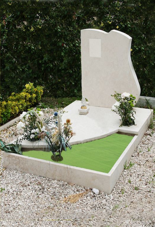 monumenti funebri