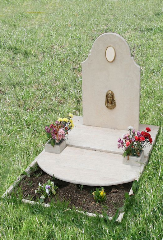 monumenti funebri