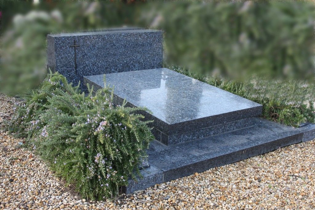 tombe in marmo