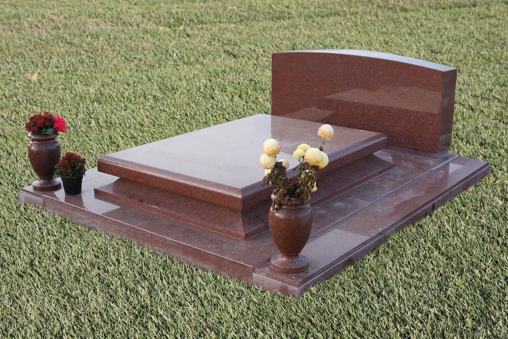tombe in marmo