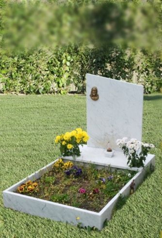 monumenti funebri