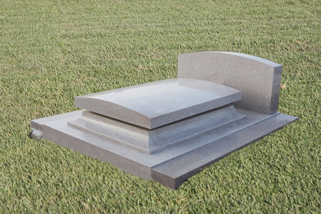 tombe in marmo