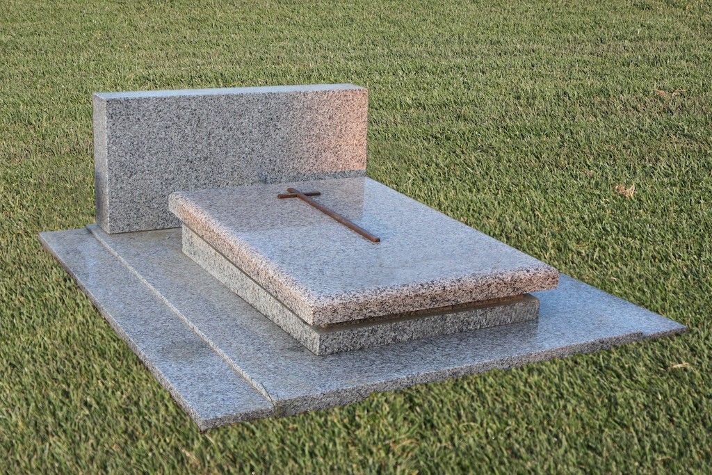 tombe in marmo