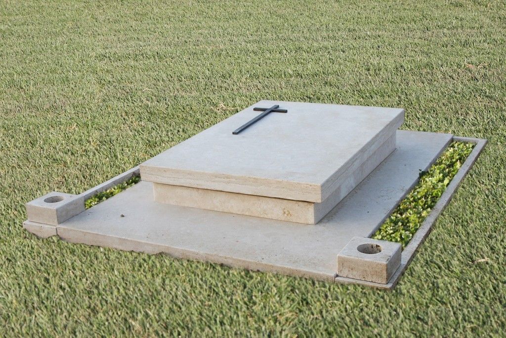 tombe in marmo