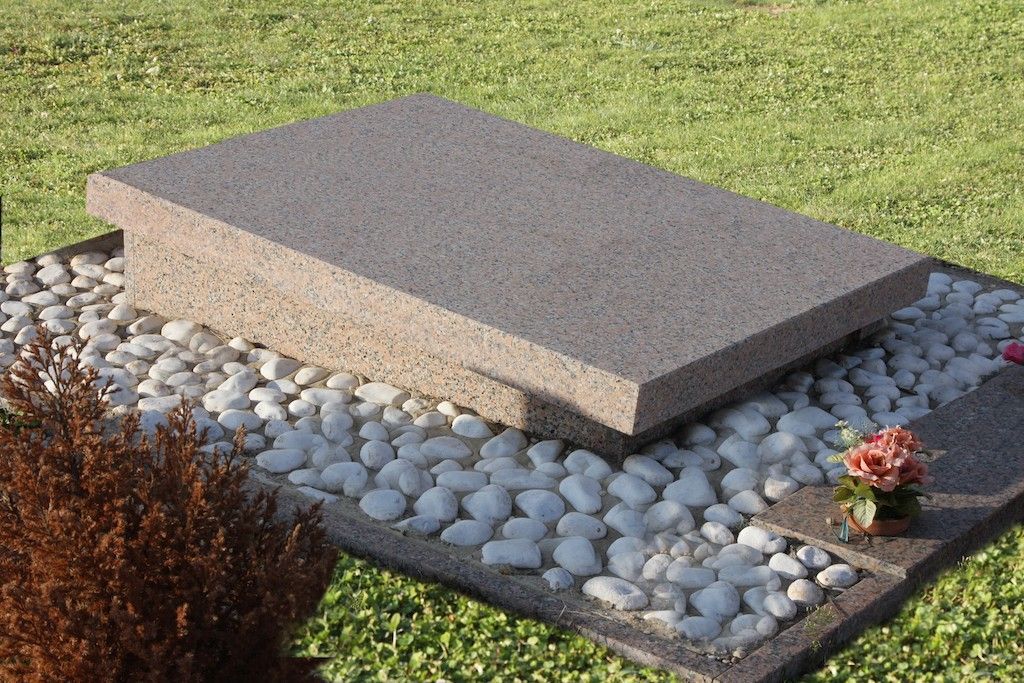 tombe in marmo