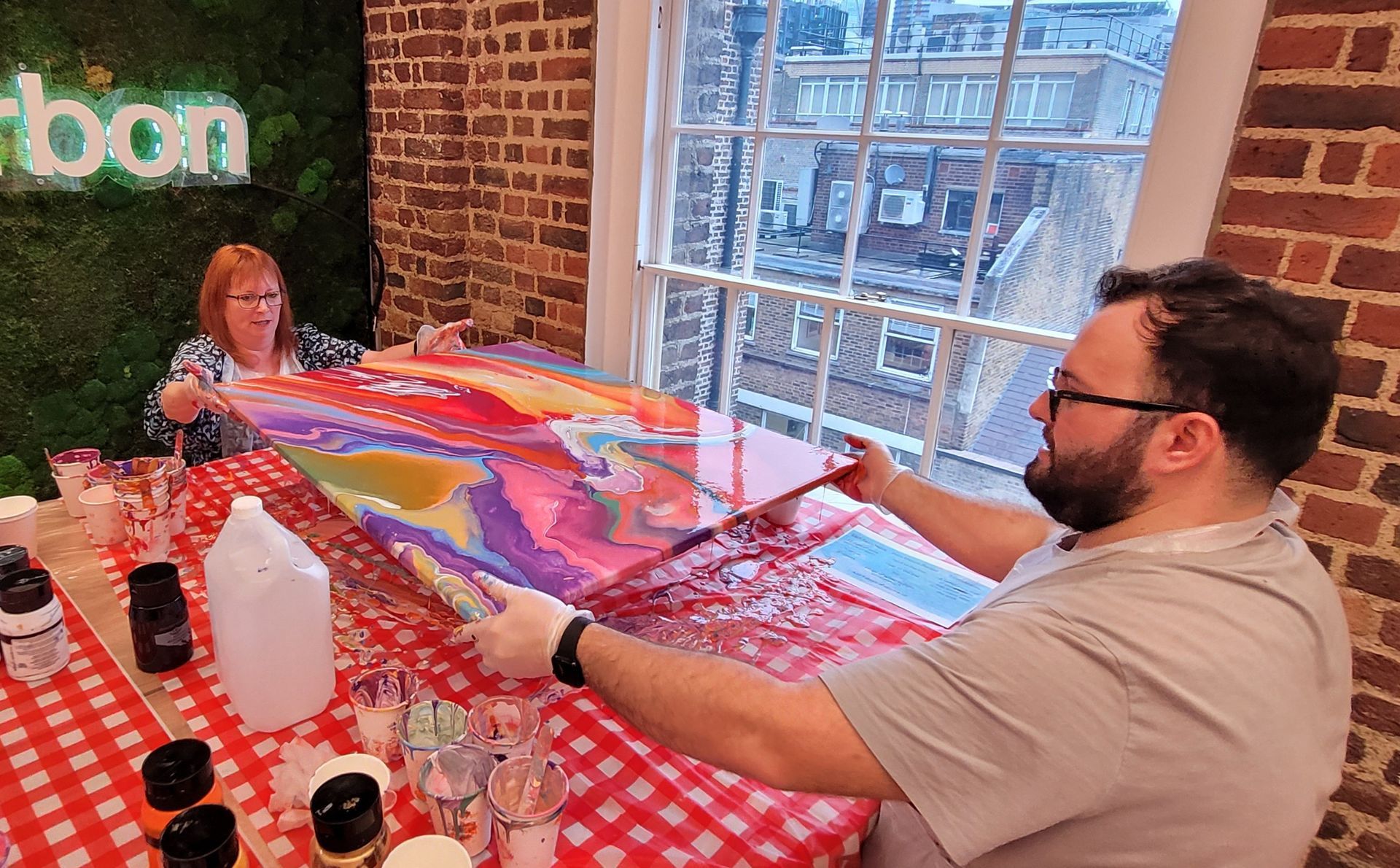 Acrylic puring corporate creative team building workshop 