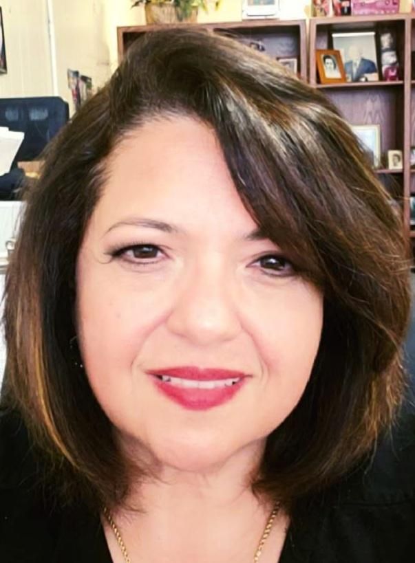 Mary Casarez. De La Garza