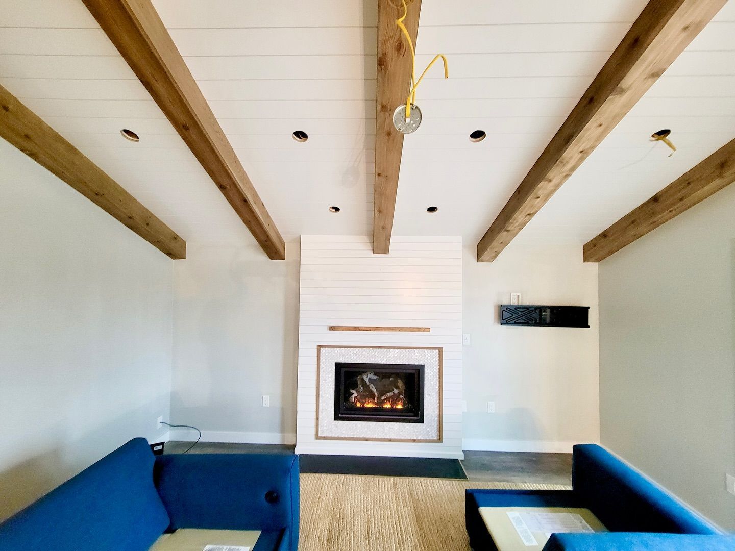 Best Ocean County painter custom home builder House Painter SPG Paint and Stain LBI Barnegat Light Manahawkin Beach Haven West Forked River Lacey NJ beach bay powerwash epoxy garage