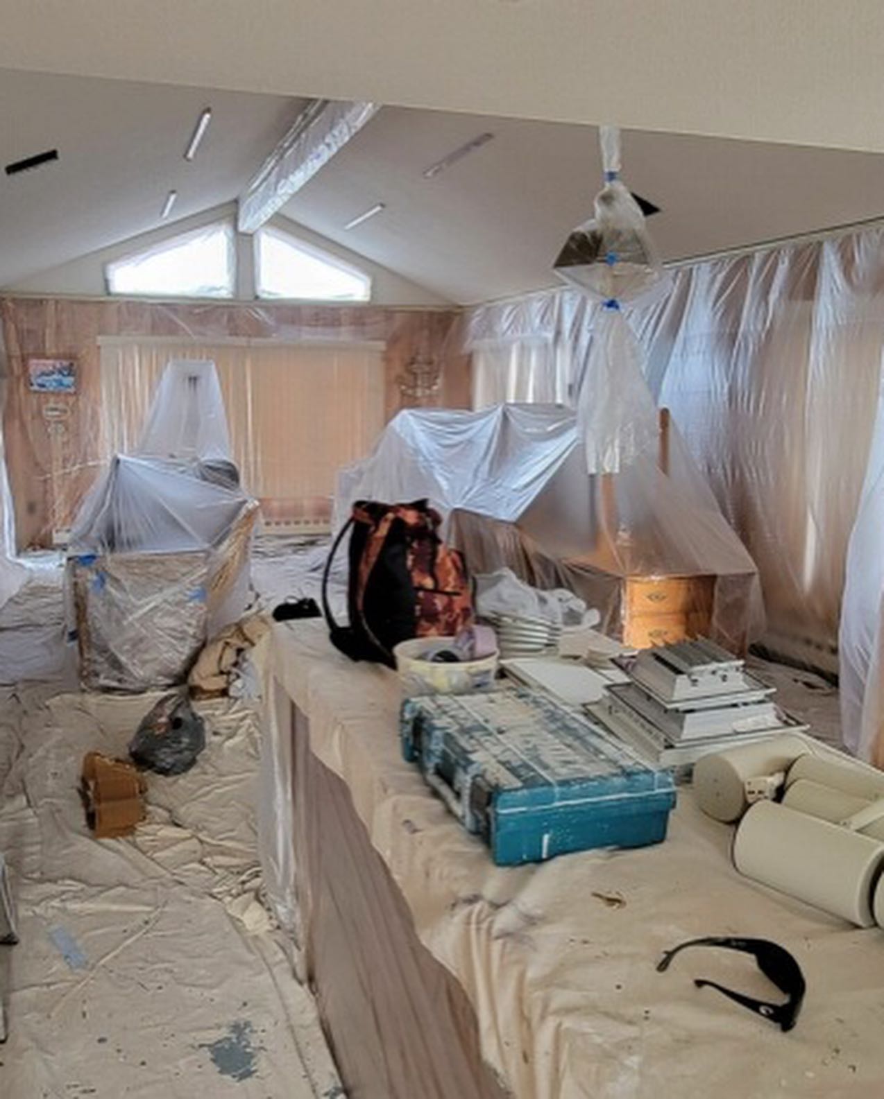Best LBI painter, garage epoxy, interior, cedar, siding, SPG Paint, Manahawkin, Beach Haven West, Ship Bottom, Surf City, 