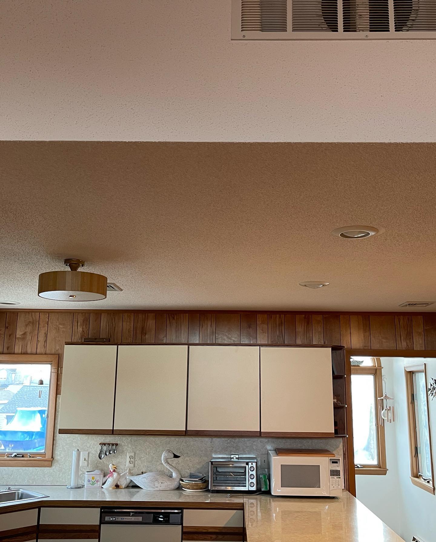 Best LBI painter, garage epoxy, interior, cedar, siding, SPG Paint, Manahawkin, Beach Haven West, Ship Bottom, Surf City, 