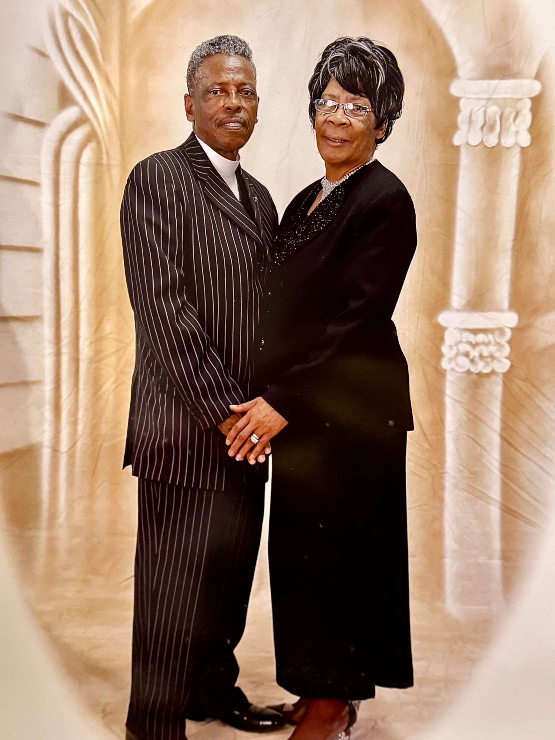 Bishop Lynn & Overseer Louise Kiniel