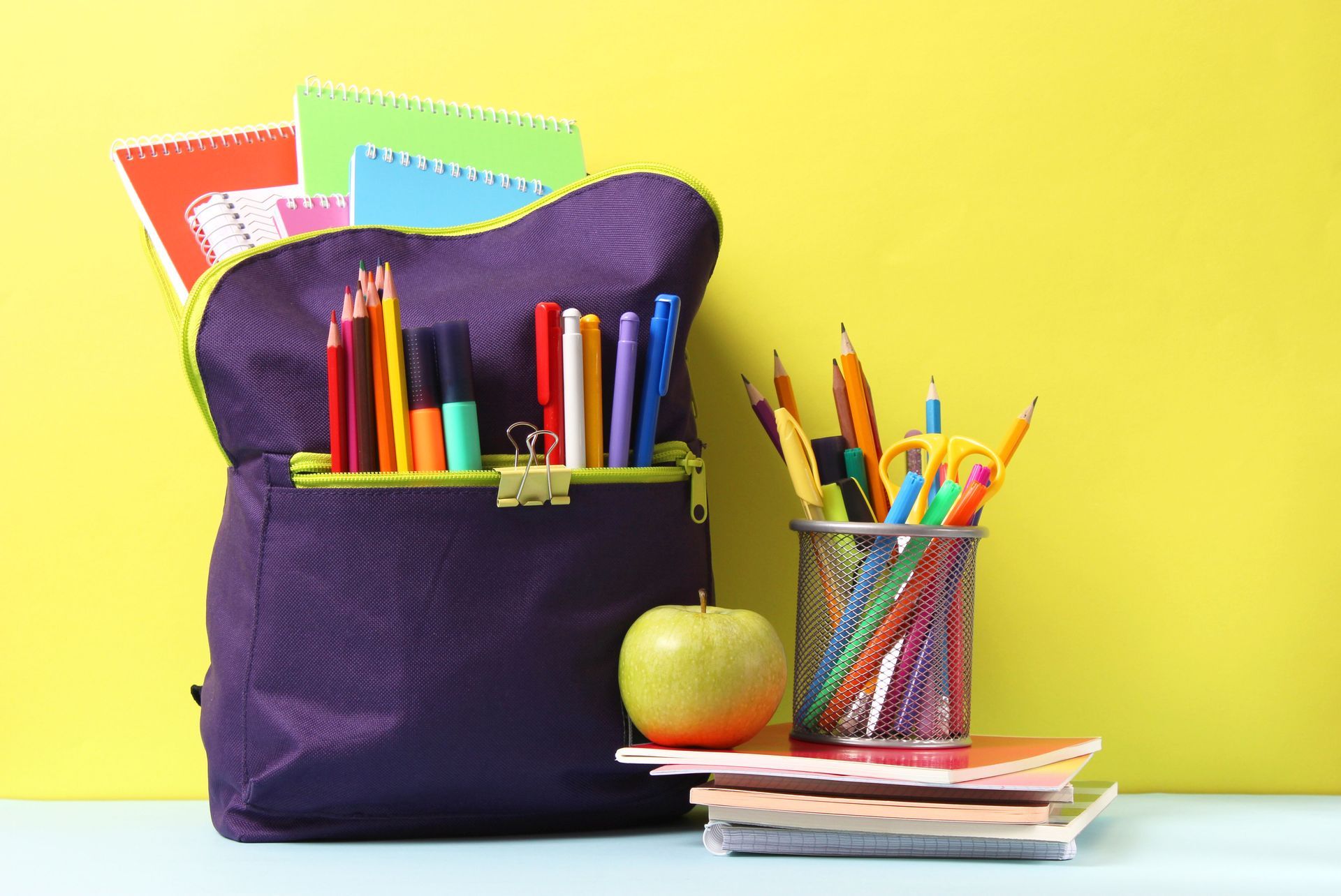 Material escolar para el desarrollo académico en un entorno estimulante y organizado.