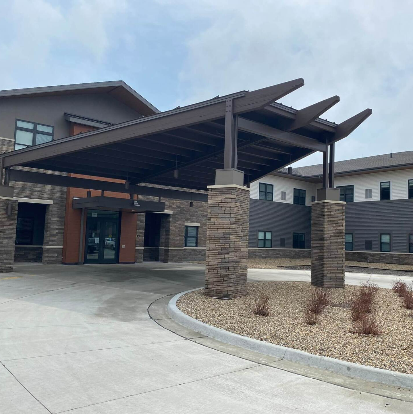 outside Wellspring Living Health Center in Waterloo, IA