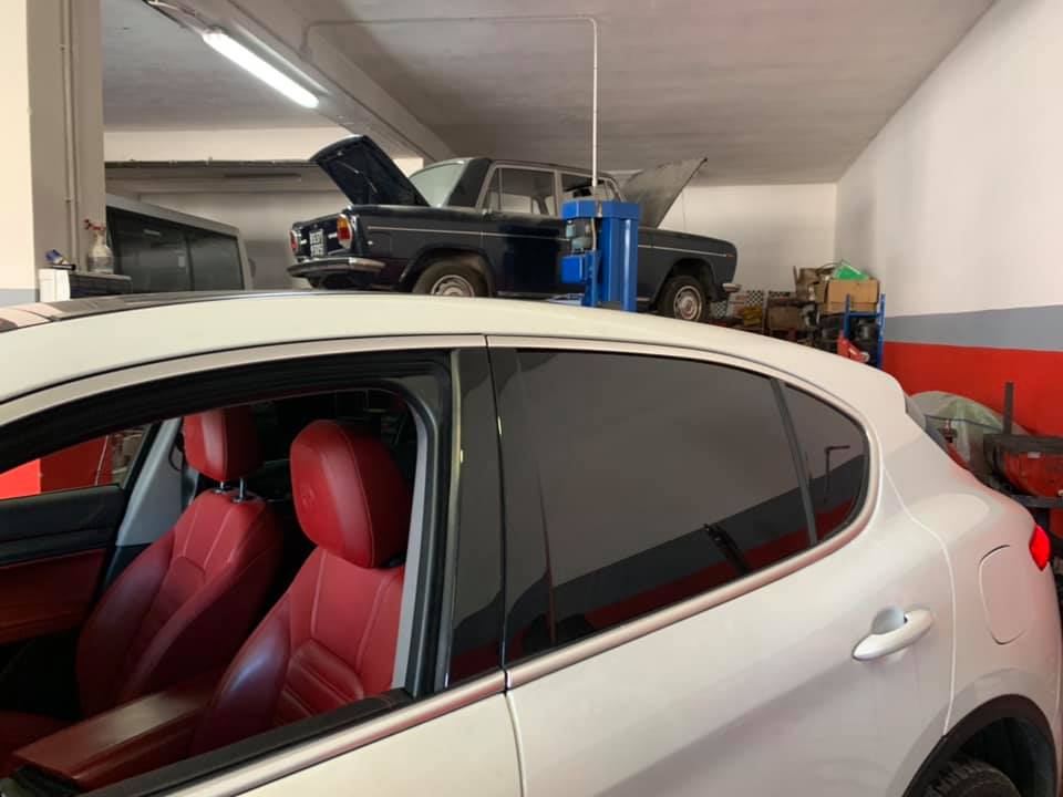 intervento di riparazione auto