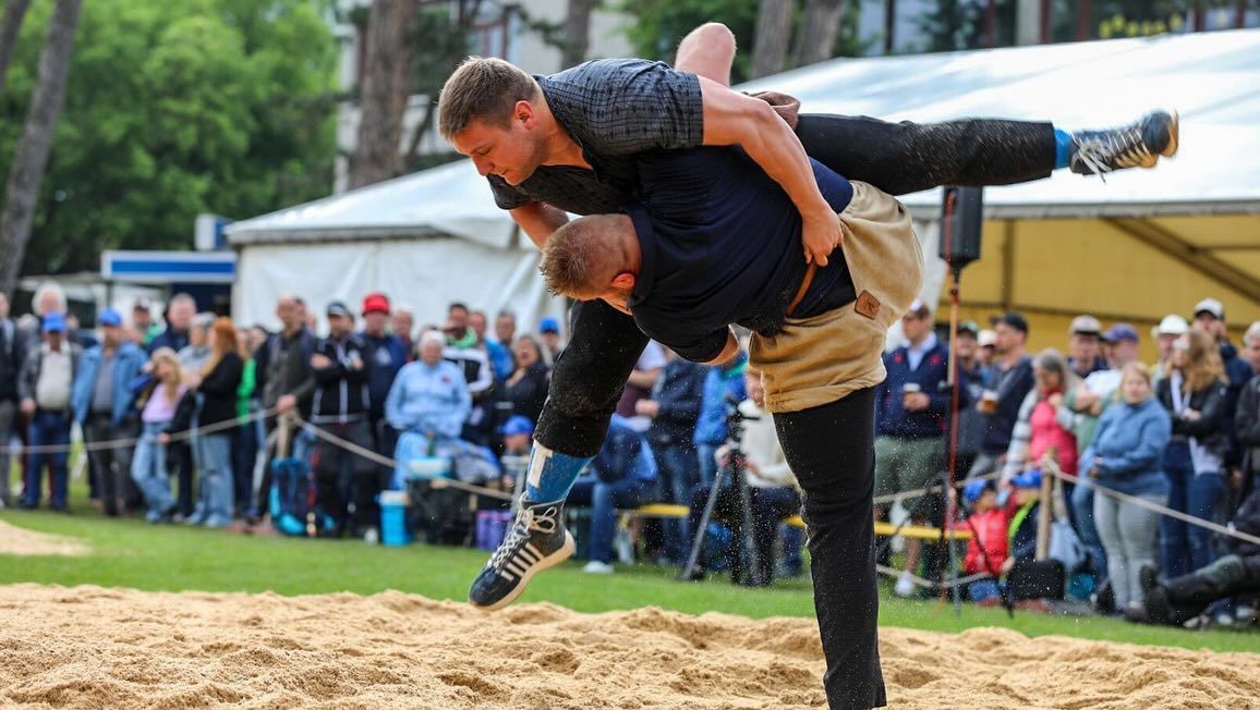 Adrian Odermatt während eines Gangs am Schwingfest