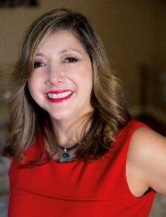 Leticia Zepeda headshot