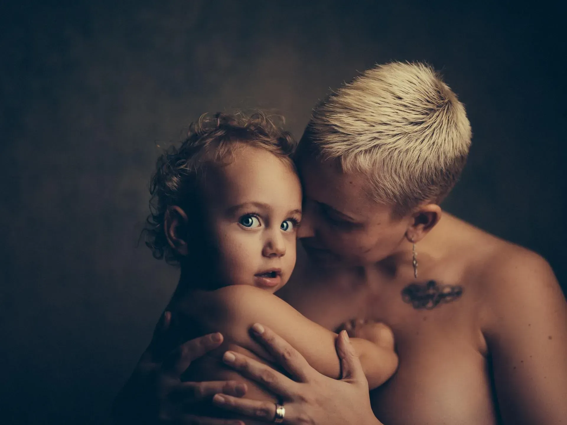 Motherhood Reimagined | LGBTIQ+ Author - Educator - Advocate | RJ Miles | Growlife Medical