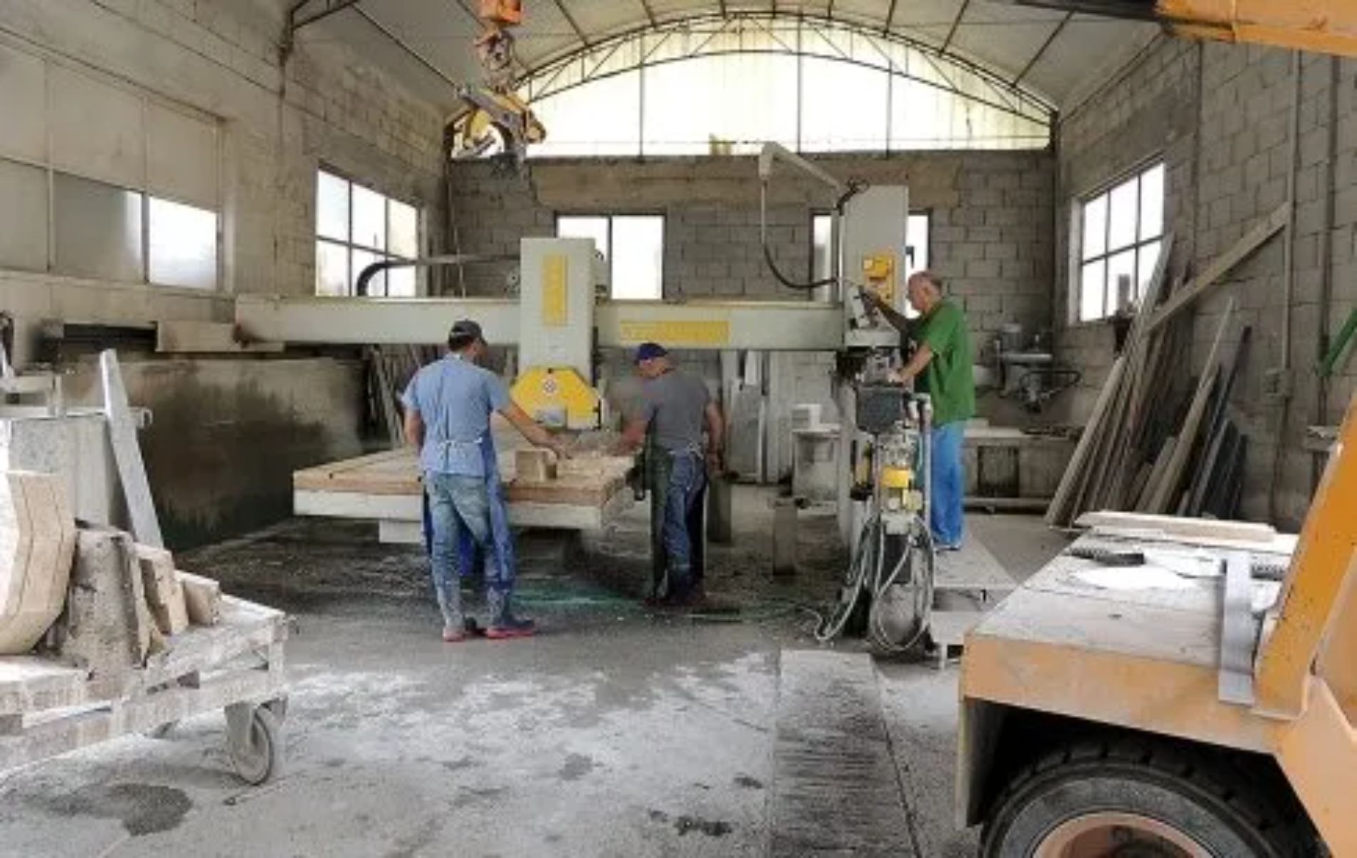 laboratorio per la lavorazione del marmo