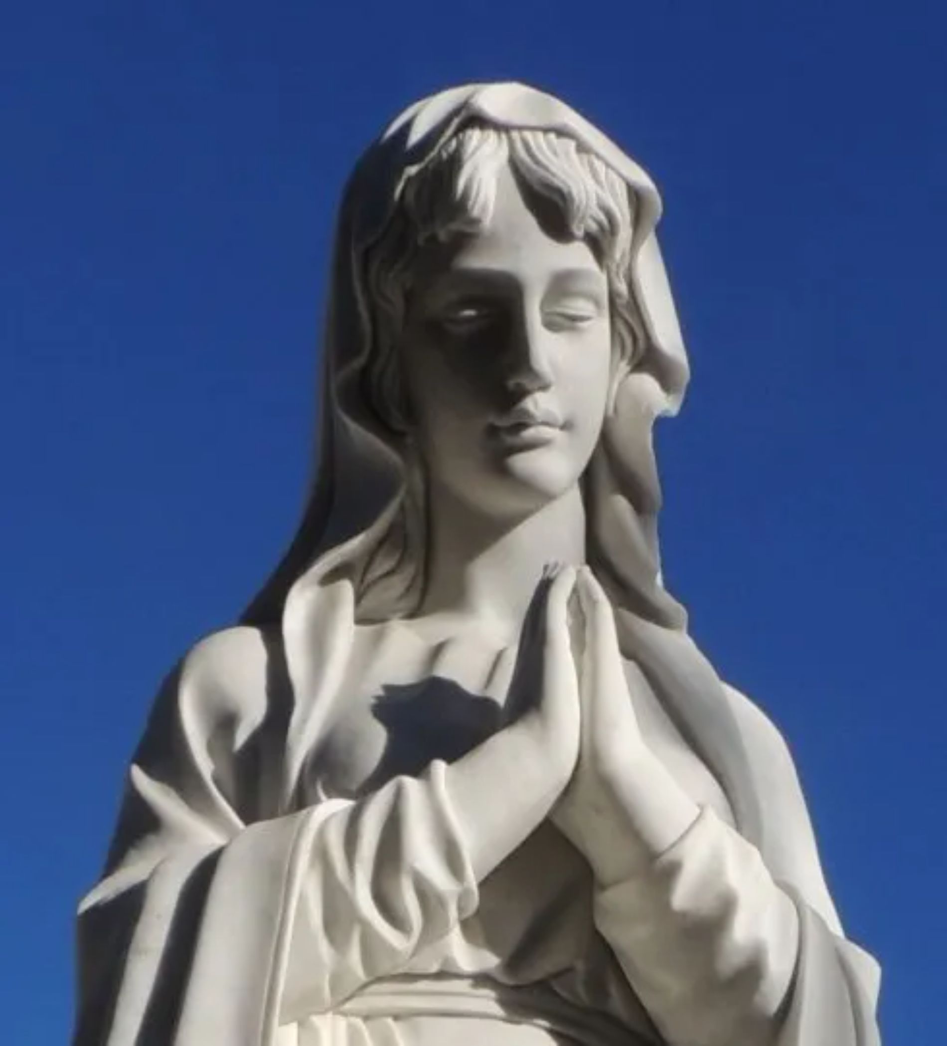 statua della Madonna