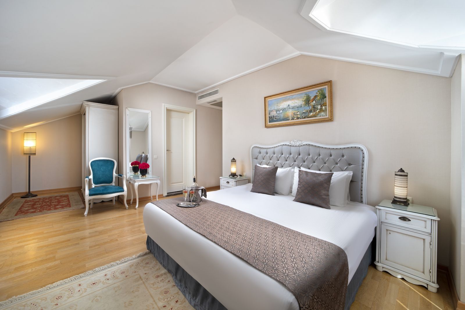 Recital Hotel