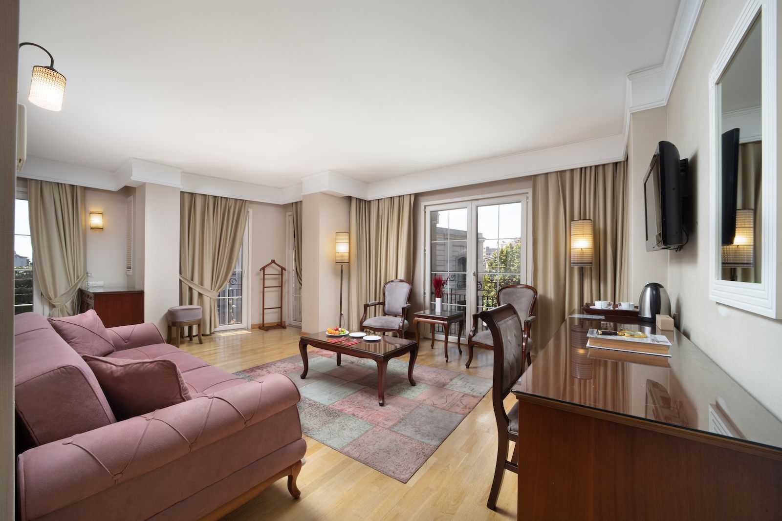 Recital Hotel