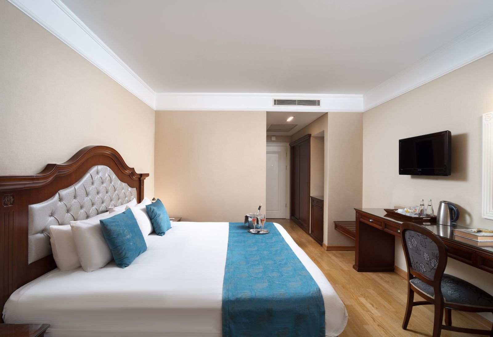 Recital Hotel