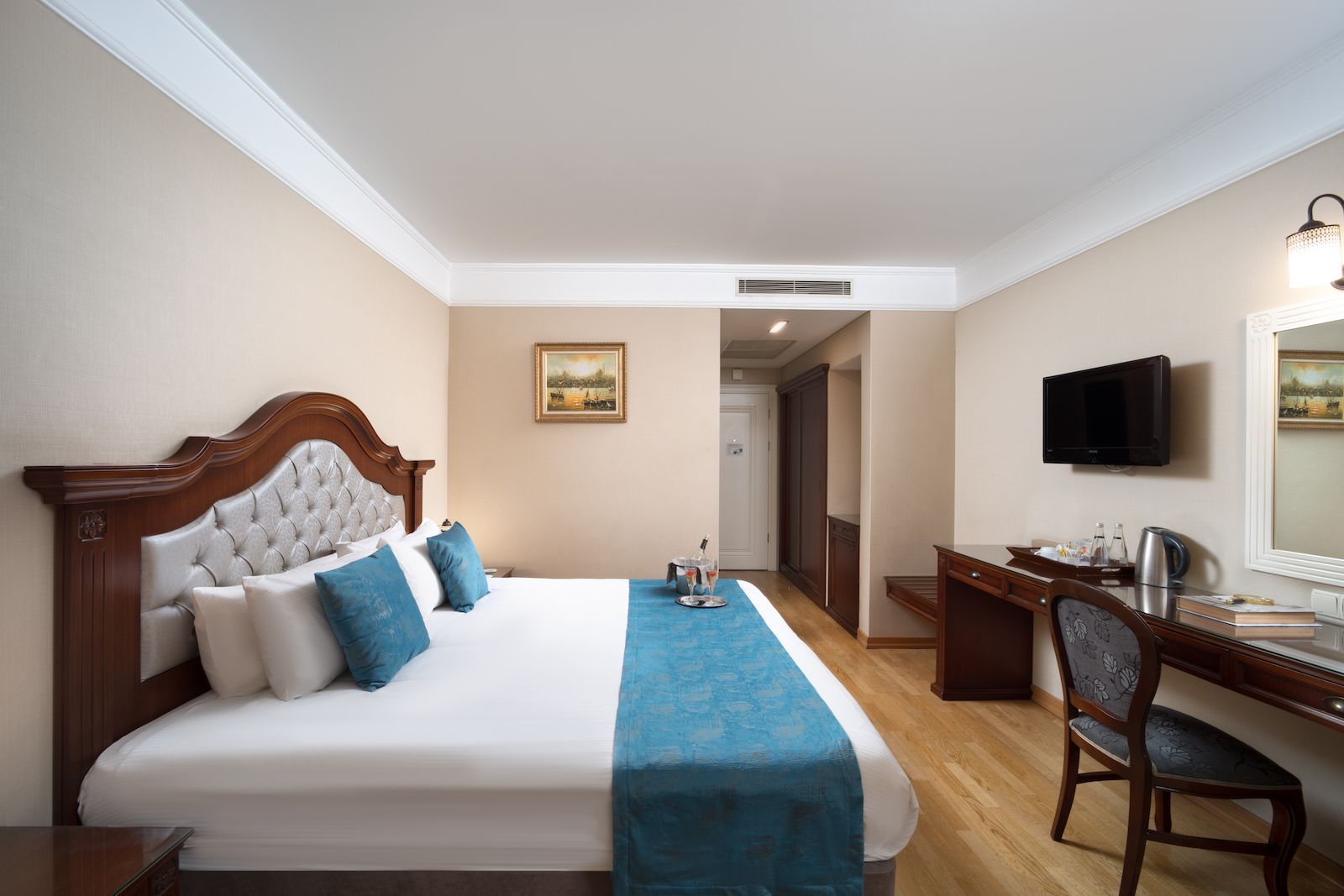 Recital Hotel