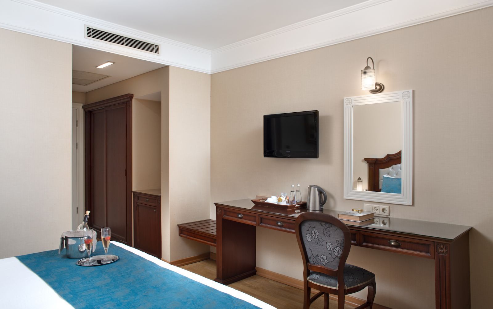 Recital Hotel