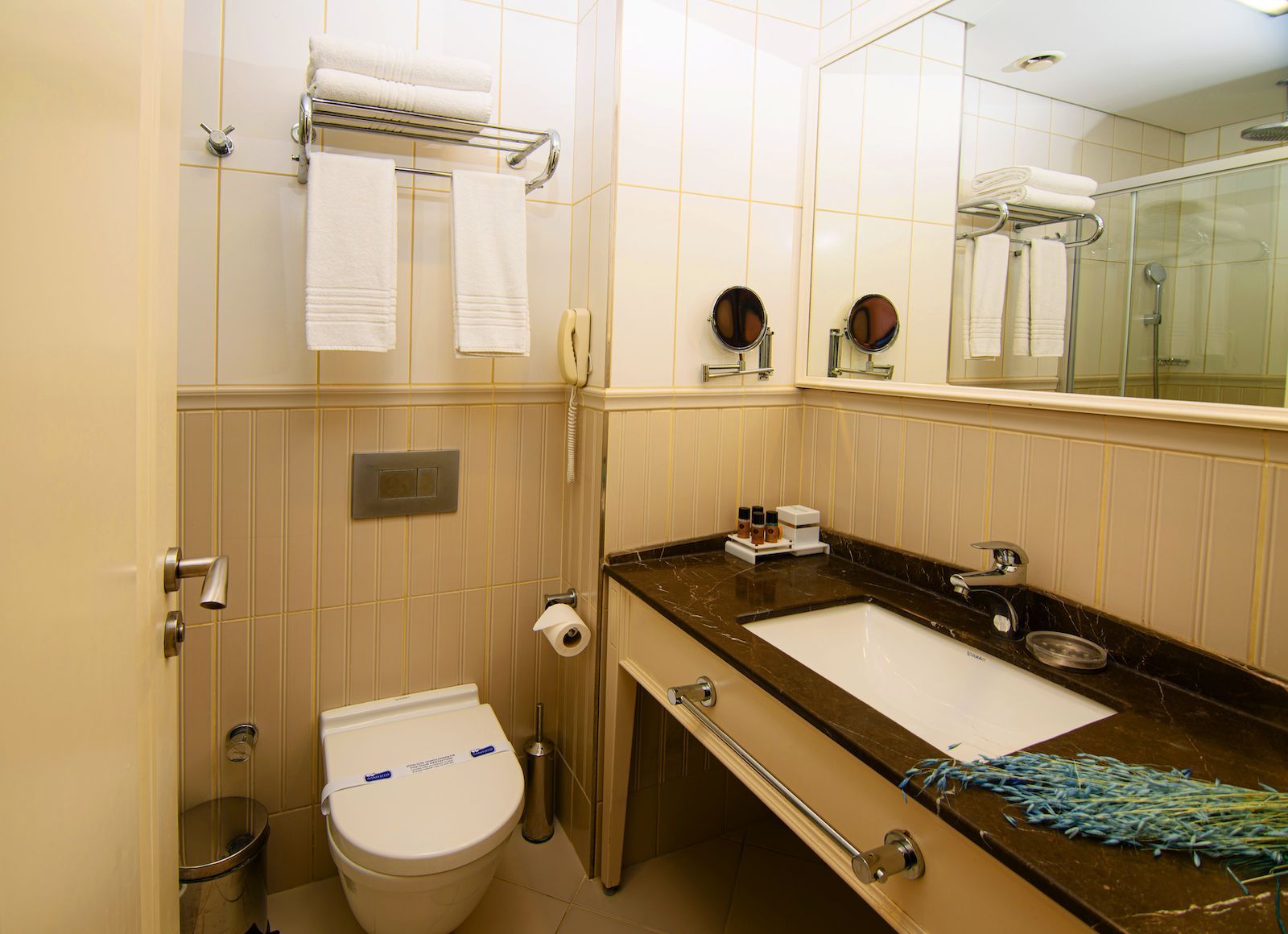 Recital Hotel