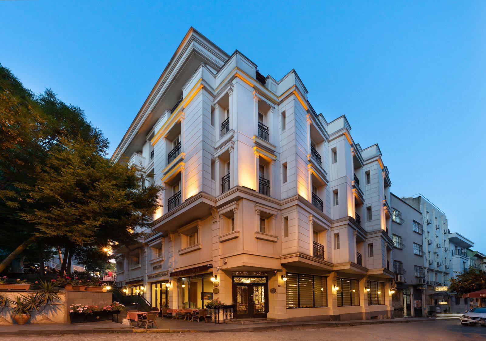 Recital Hotel