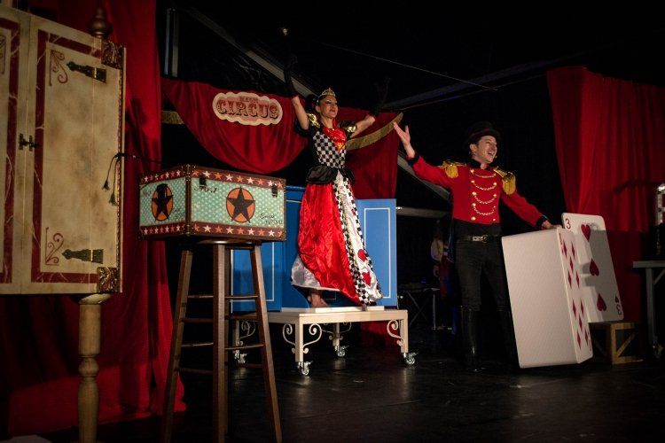 Teatro digitale per scuole e gruppi