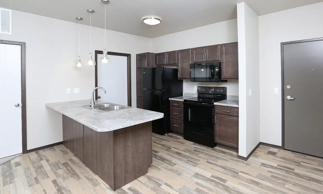 120 Flats - Image 8
