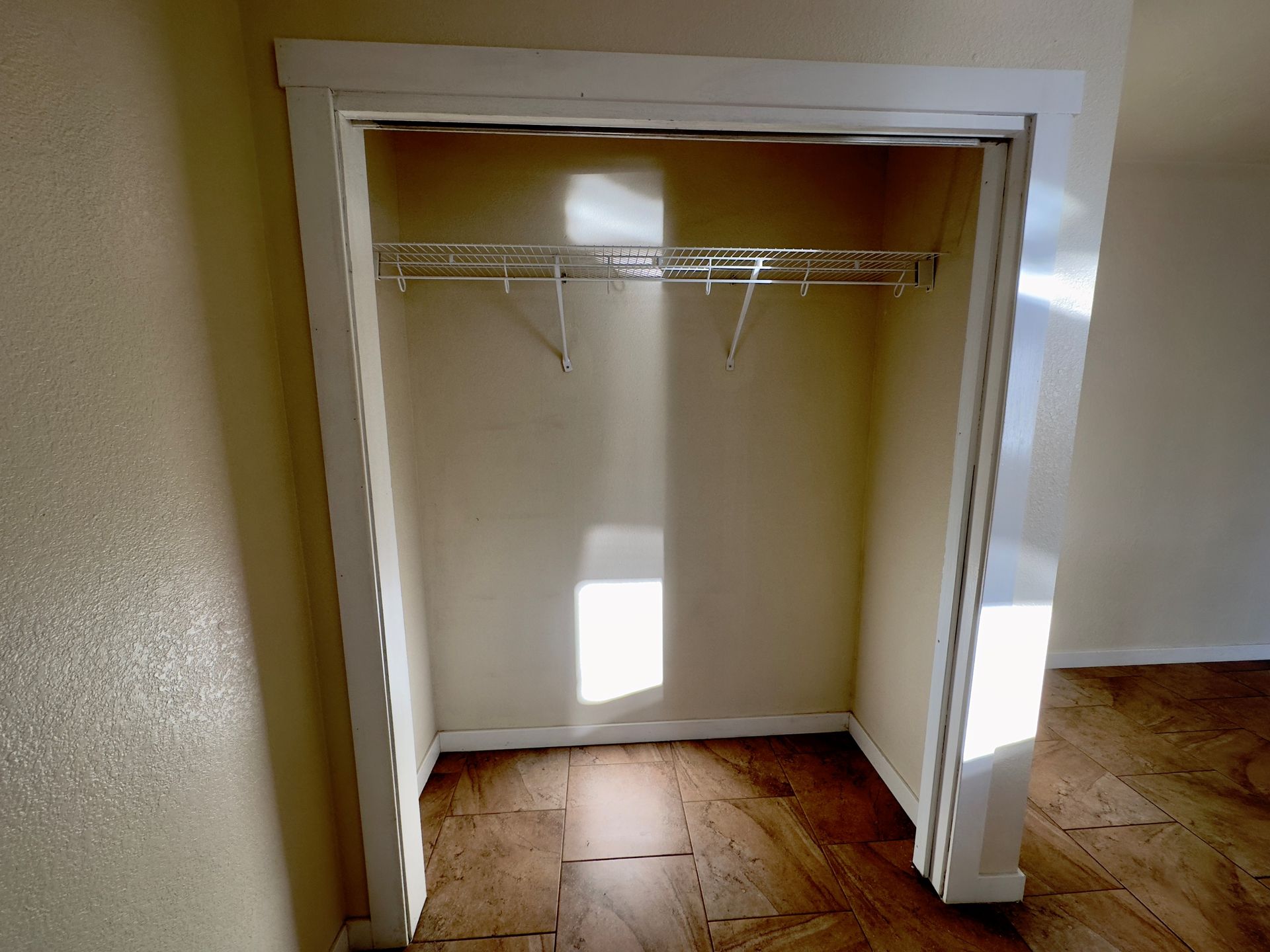 Blaine Apartments - Image 3