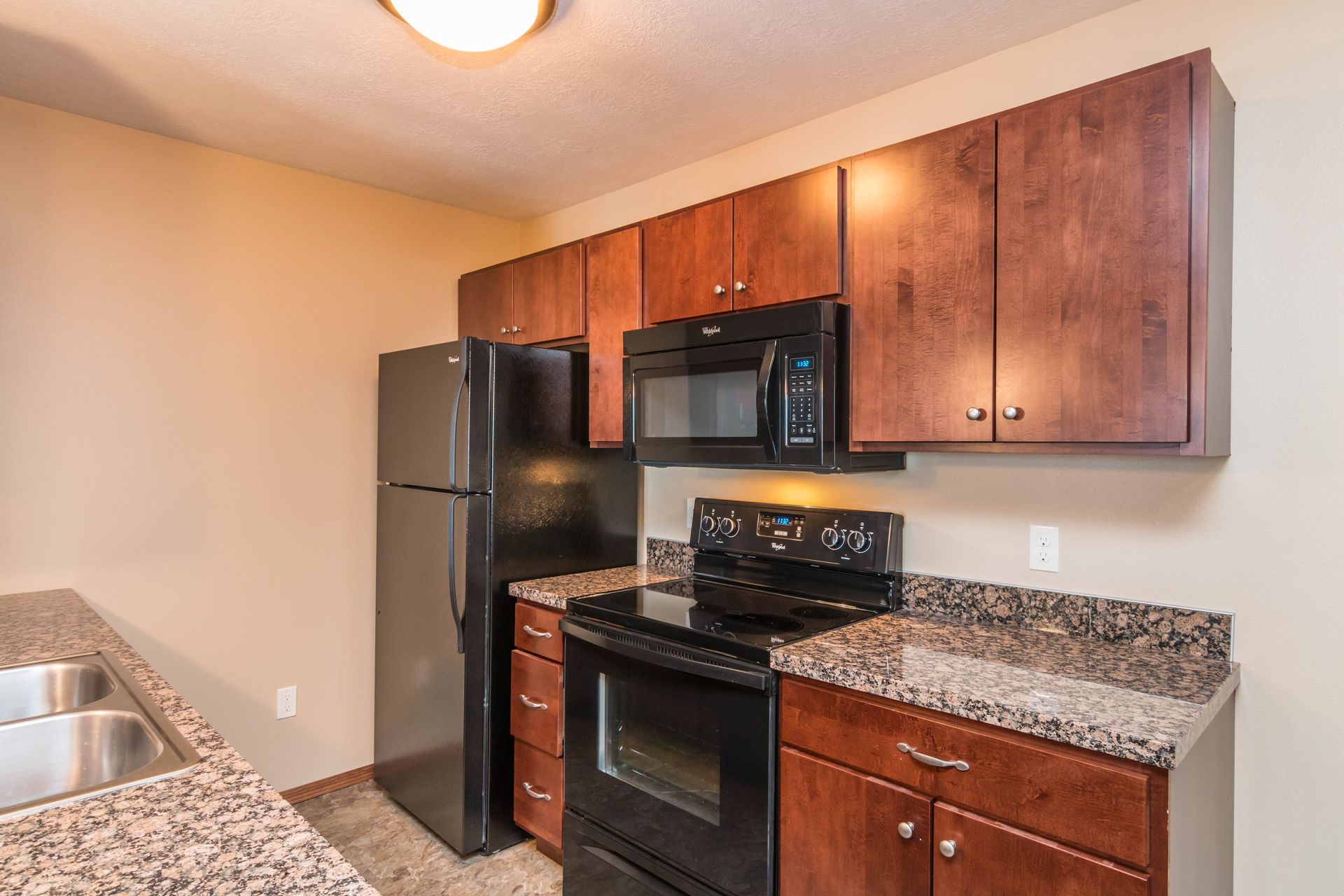 Prairie Vista Apartments - Image 14